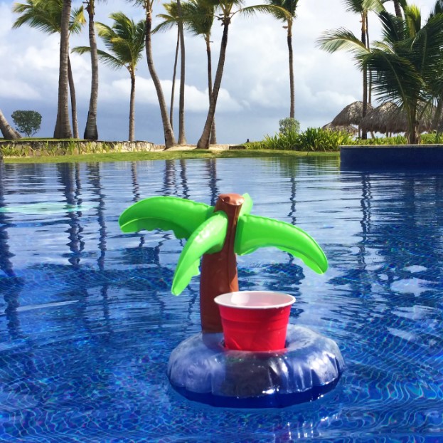Mini roată gonflabilă pentru piscină pentru ținerea băuturilor din palmier