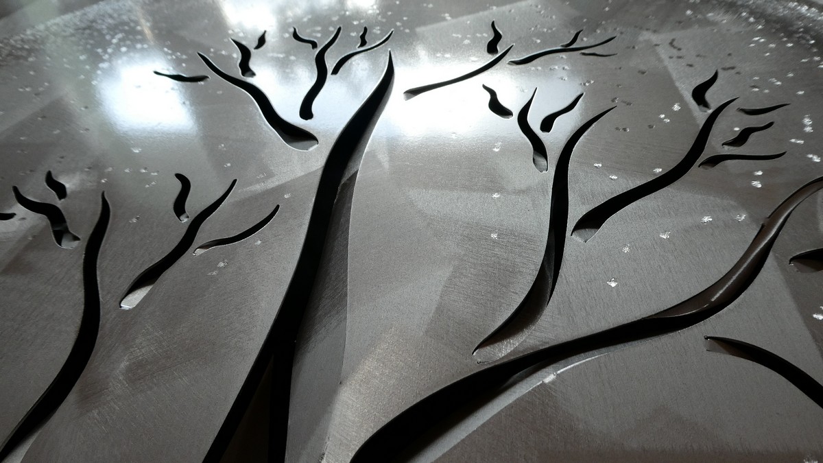 detaliu pictura arborelui vieții - tablou metalic