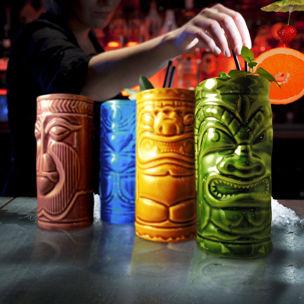 Pahare Tiki - căni colorate pentru băuturi mixte